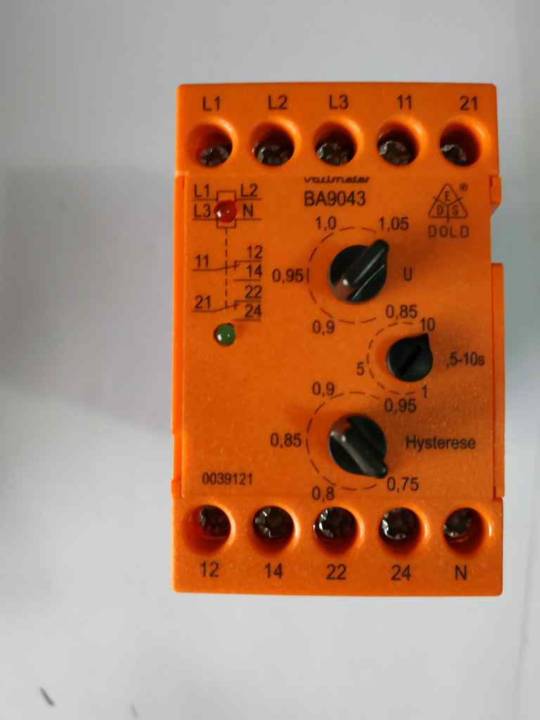 BA9043/002 3/N AC50-400HZ 230/400V